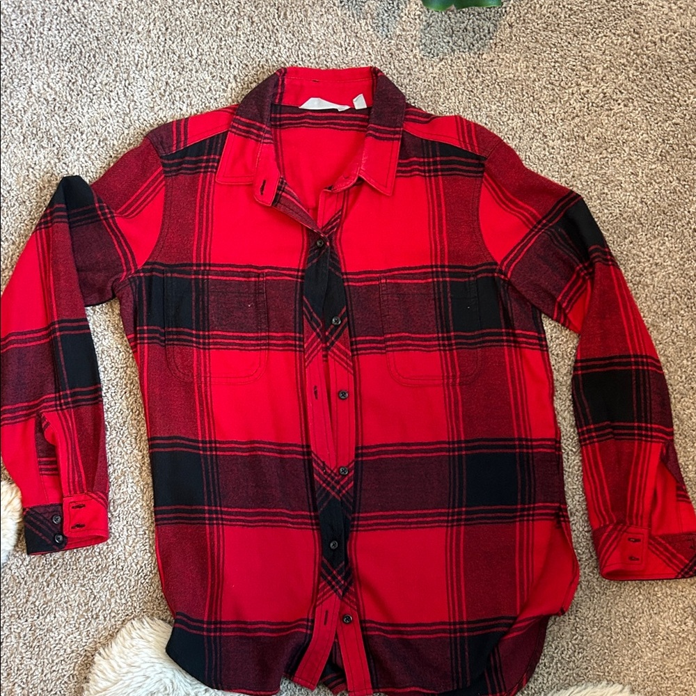 Athleta Red and Black Plaid Women's Button Down Shirt
